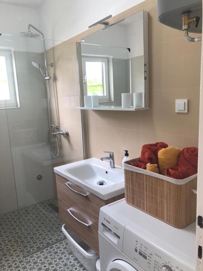 Apartman Kora Njivice Εξωτερικό φωτογραφία