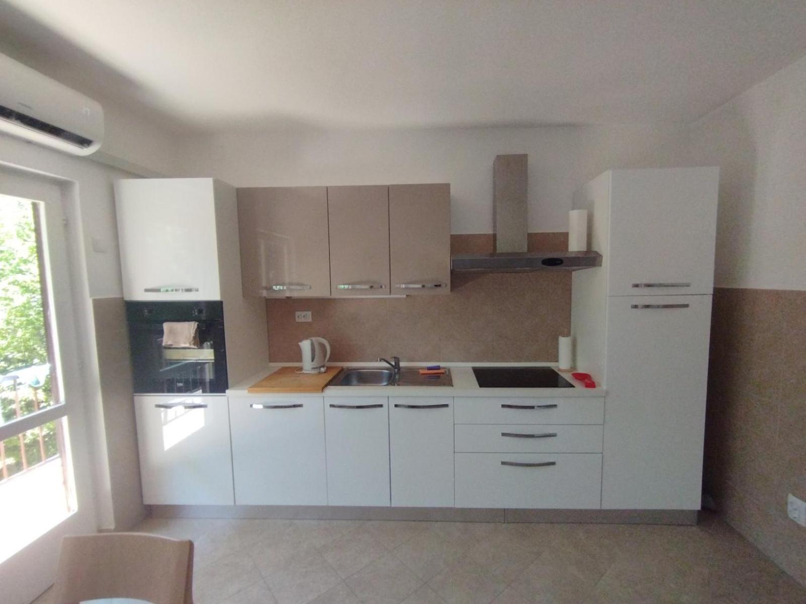 Apartman Kora Njivice Εξωτερικό φωτογραφία